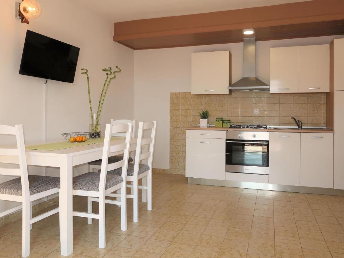 Apartment Katarina - Rac172 By Interhome Rabac Esterno foto
